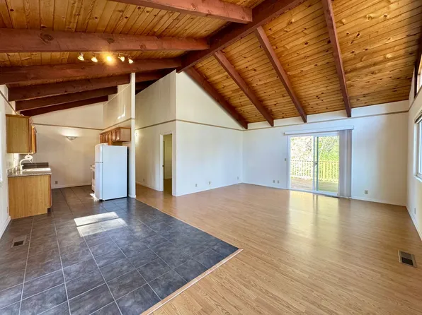 11447 Lower Circle Dr, Grass Valley, CA 95949