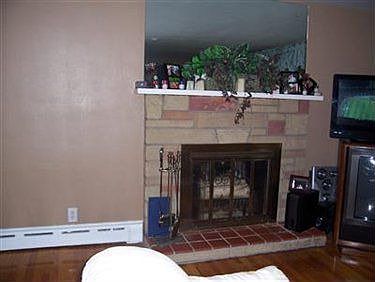 5th image of 639 Broadview Cir