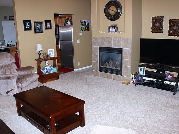 4th image of 4563 S 189th St