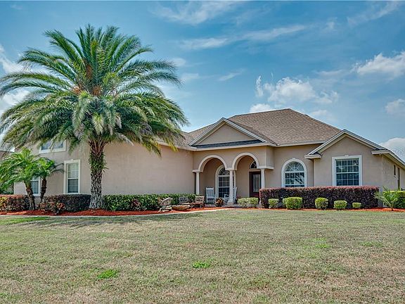3rd image of 5265 Riverlake Dr
