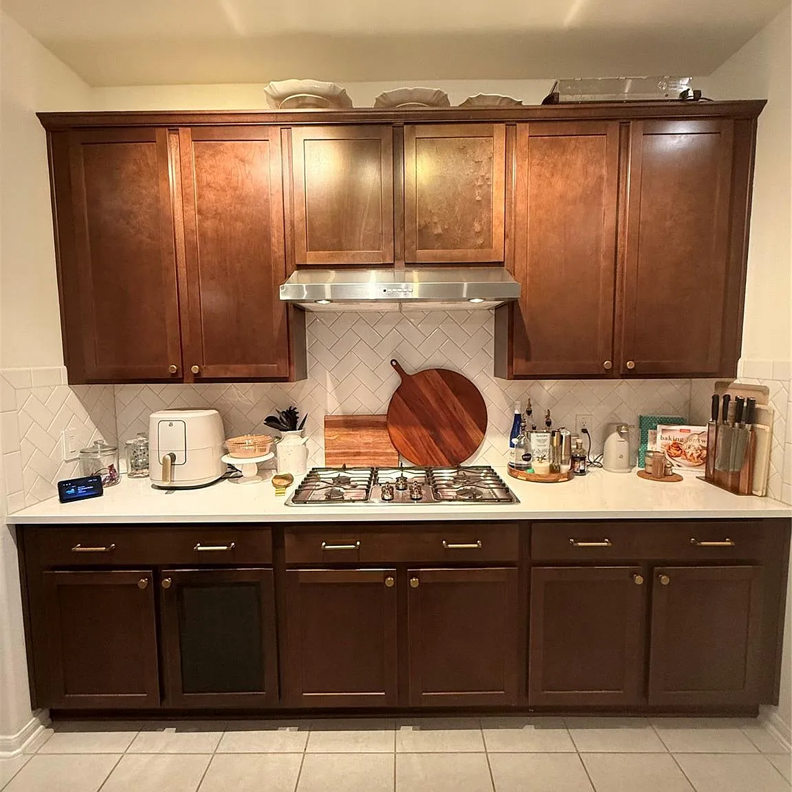 4 bed, 3.0 bath, 2532 sqft, $3,600 — Photo 4