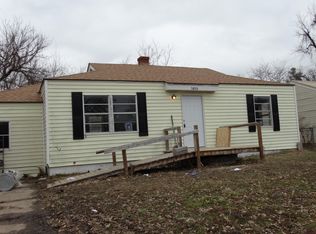 1610 Center Ln, Muskogee, OK 74403