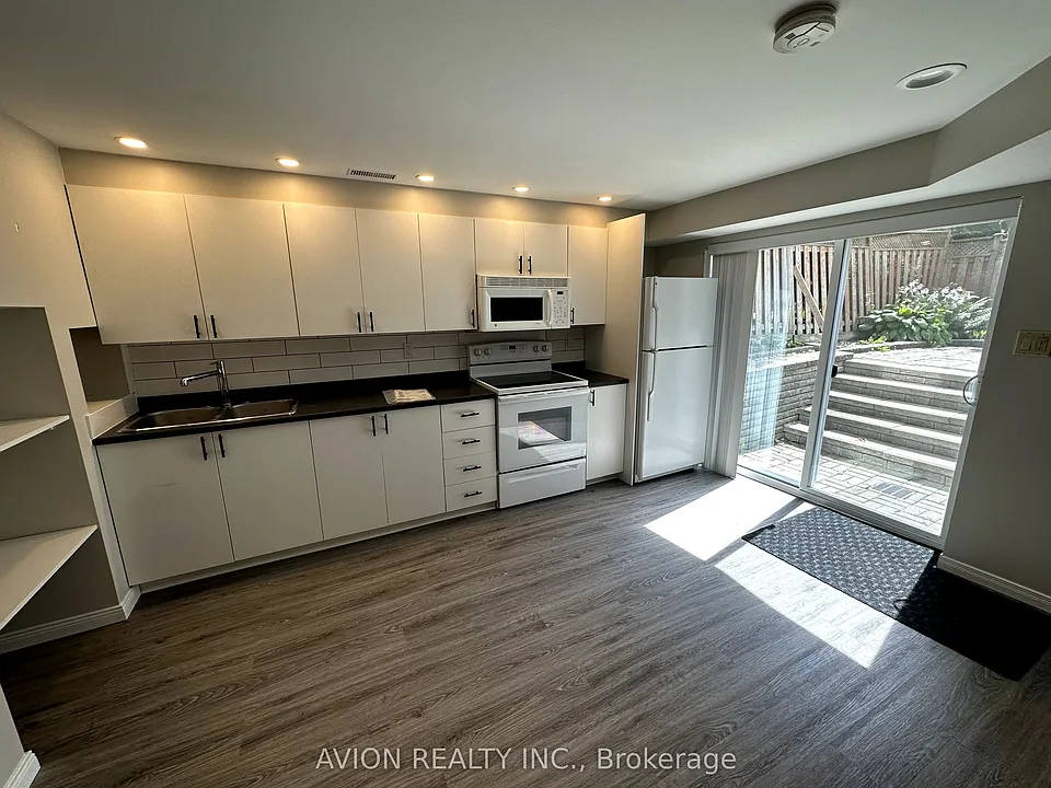 38 Rush Rd #BASEMENT