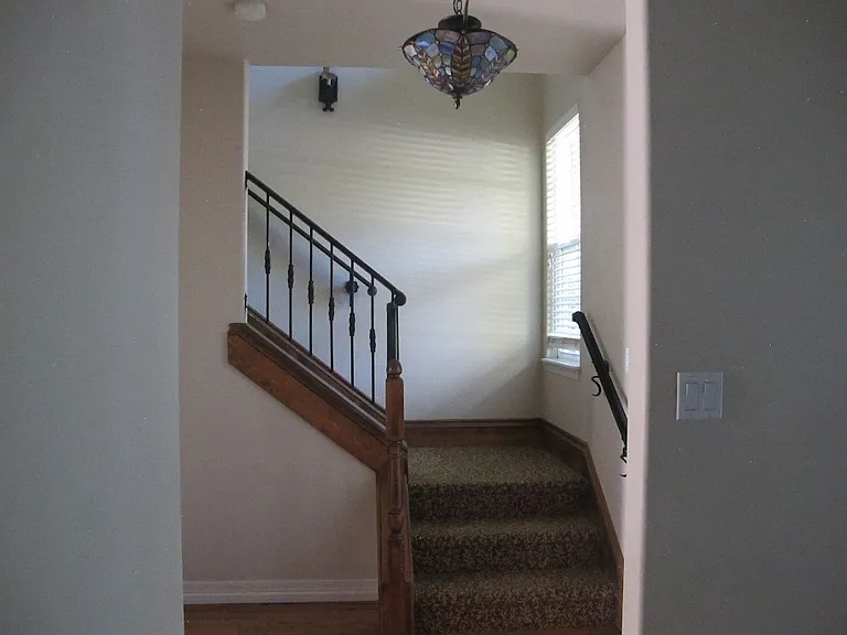 838 N 7th St — Photo 2