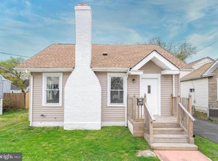 305 9th St, New Castle, DE