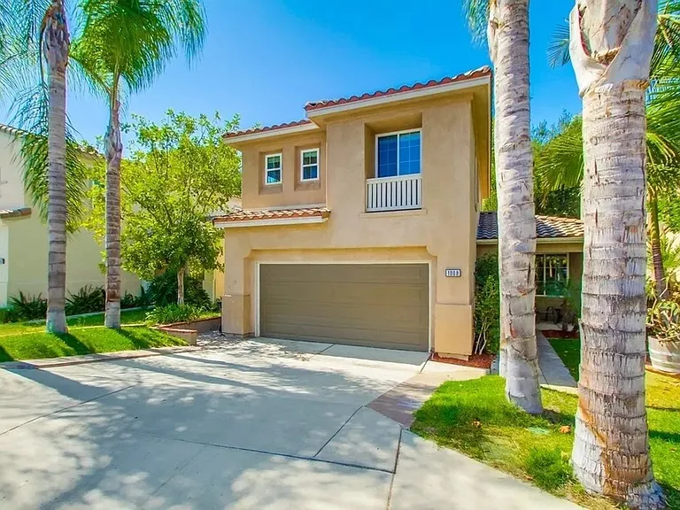 1008 Crystal Springs Pl — Photo 2