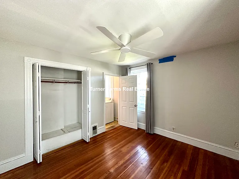 30 Roseclair St #2F — Photo 31