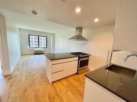 504 Myrtle Ave