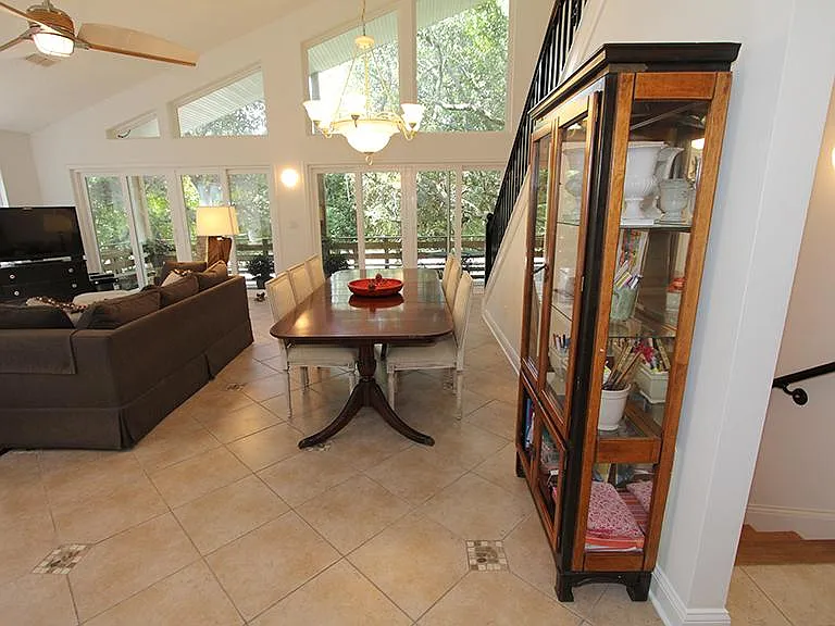 2379 Seminole Rd — Photo 26