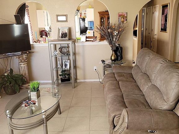 2nd image of 12576 Flora Alba Dr