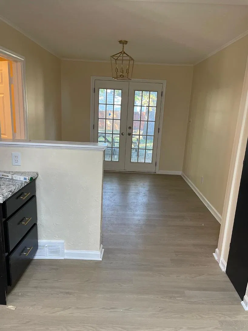 3 bed, 1312 sqft, $1,700 — Photo 4