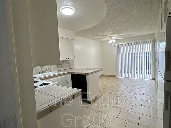 4th image of 1863 Emma Lee Ln