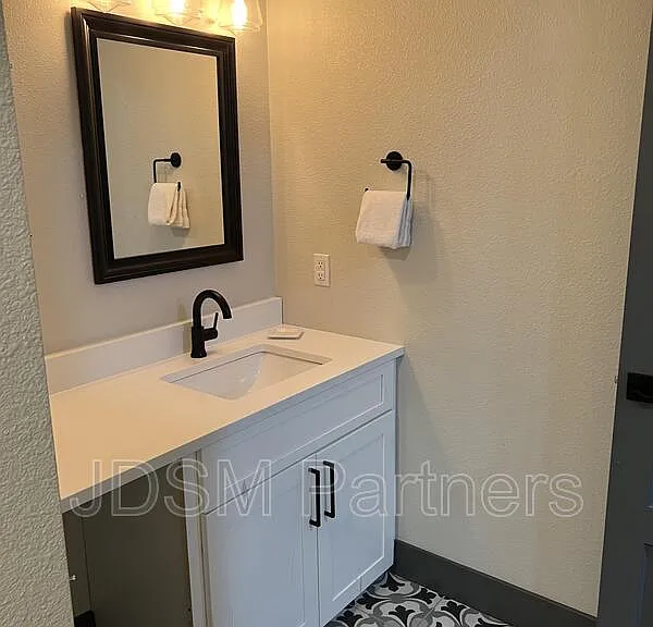 630 E 16th Ave #3 — Photo 8