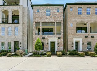 6029 Matthew Oaks Pl, Houston, TX 77007