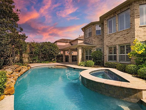 2nd image of 7734 Great Pecan Ln