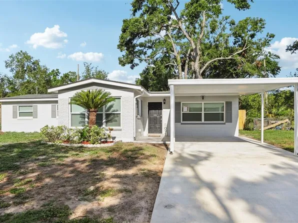 7110 Bonito St, Tampa, FL 33617