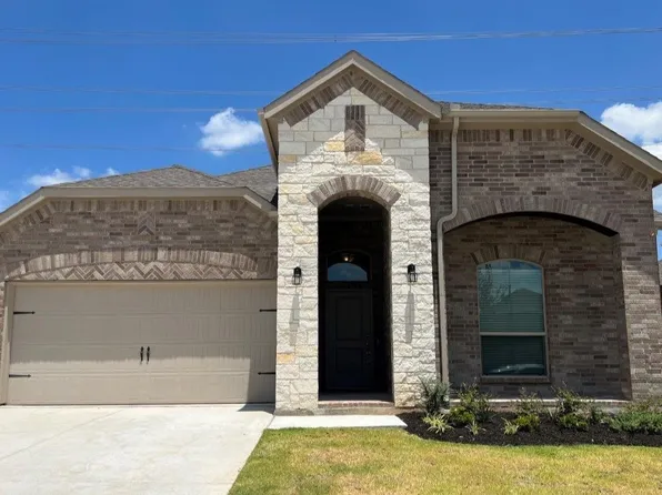 197 Attwater Rd, Rhome, TX 76078