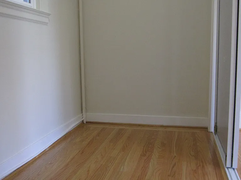 460 14th St #6 — Photo 5