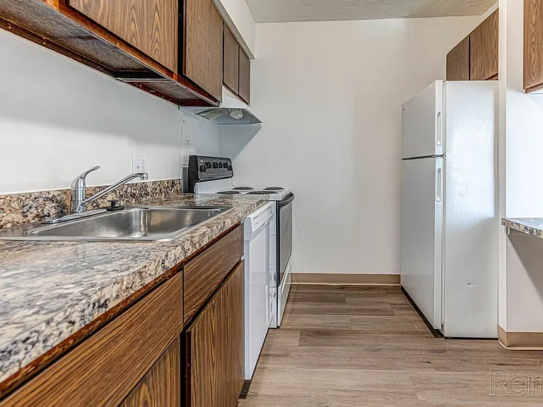 3 Bedroom Kitchen
