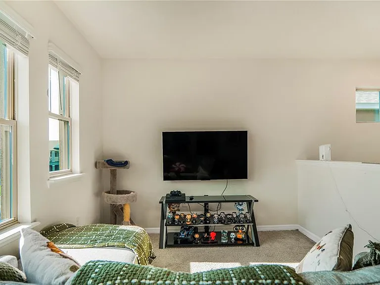 11169 Sound Shore Dr — Photo 15