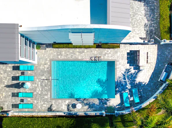 601 North Ocean Boulevard