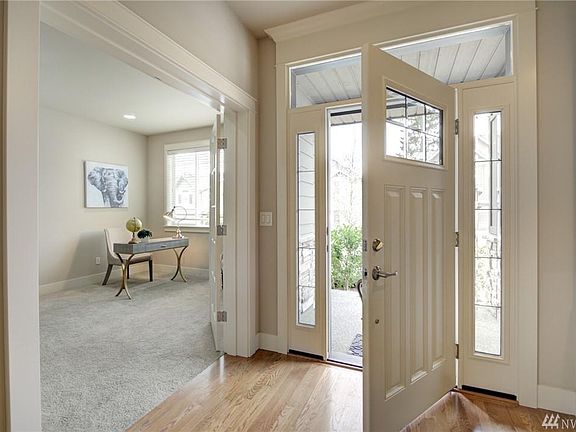 4th image of 21123 SE 6th Pl