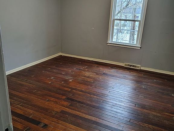 3rd image of 2703 Tremper Ave APT 3