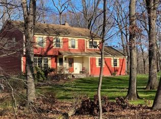 40 Regional Rd, Annandale, NJ 08801