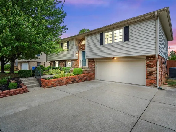 3215 Pimlico Pkwy, Lexington, KY 40517