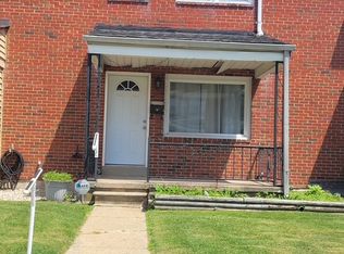 1737 Stokesley Rd, Dundalk, MD 21222