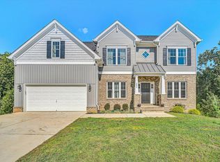 5894 Ivy Park Dr, Roanoke, VA 24018