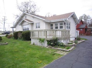 40129 N West Shore Dr, Antioch, IL 60002