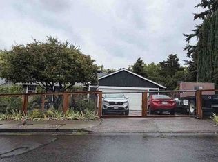 14725 SW Glenbrook Rd, Beaverton, OR 97007