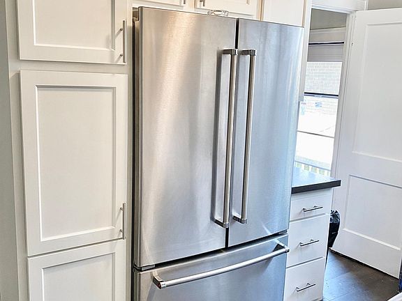 Real big fridge. Probably the best thing in the house!