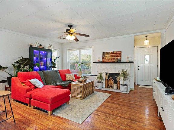 5th image of 708 NW Laird Ave