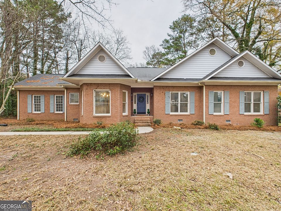 1st image of 607 Chastain Pl