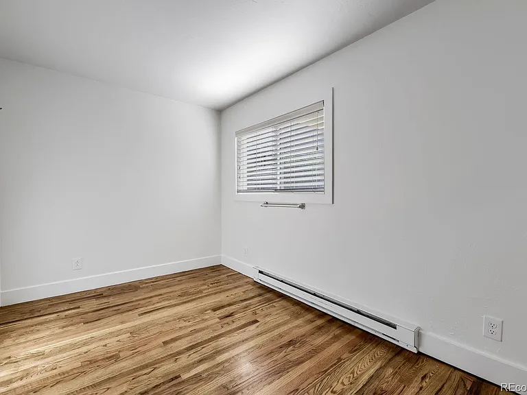 747 E Arkansas Ave — Photo 8