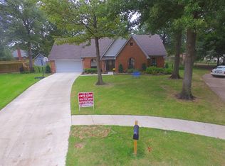 1005 Georgetown Cv, West Memphis, AR 72301