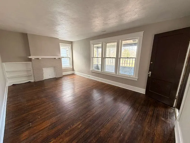1063 Norwood Ave #2 — Photo 1