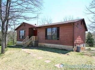 11370 Cheyenne Rd, Ste Genevieve, MO 63670