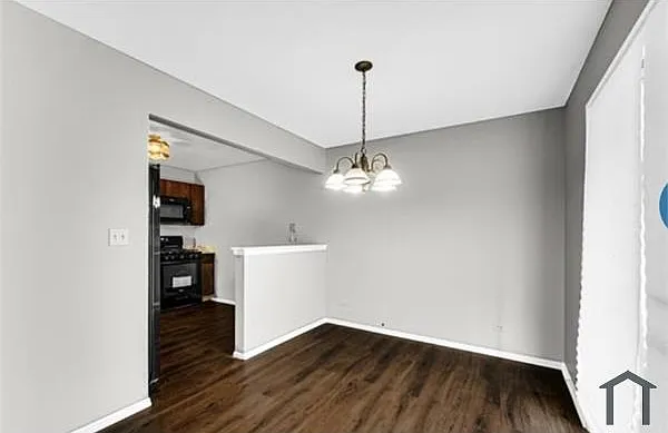 609 Hanover Ct #1W — Photo 12