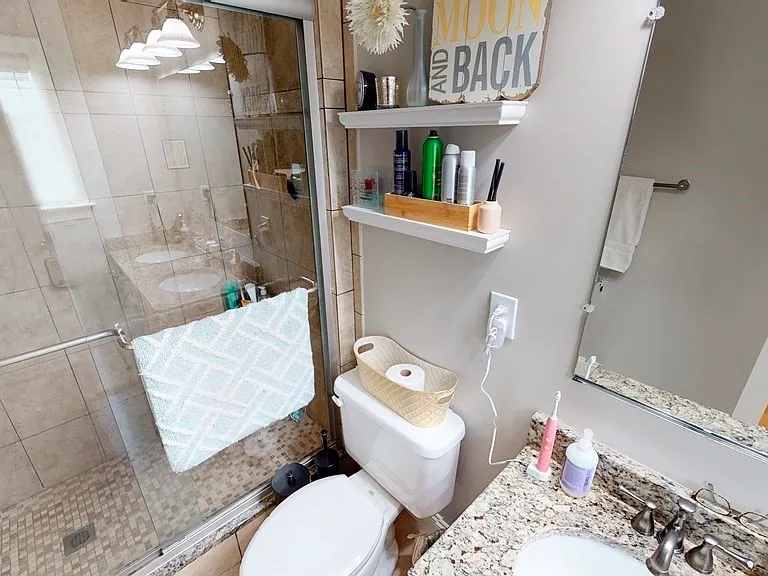 86 Cowing St #86 — Photo 9