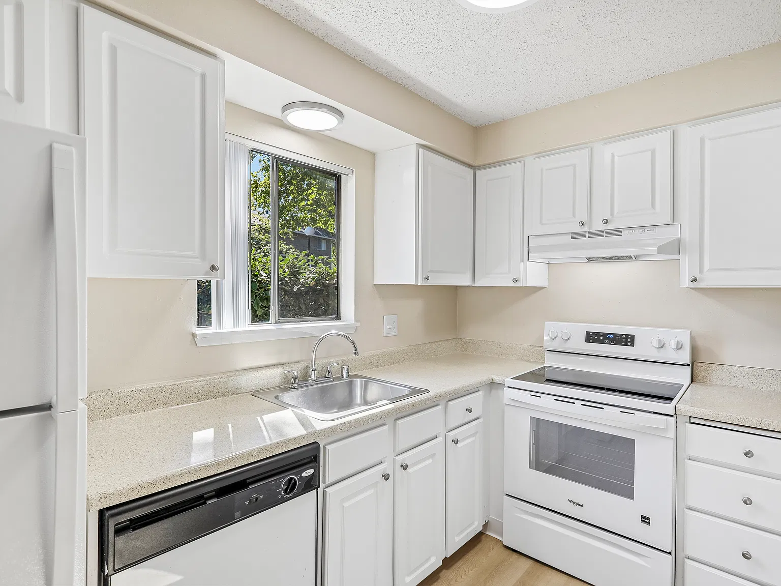 Trailwood Apartment Homes — Photo 1