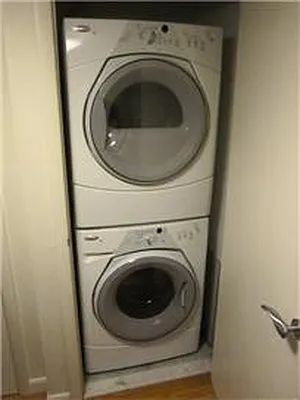 Rented by Leiter Realty Group LLC | media 9