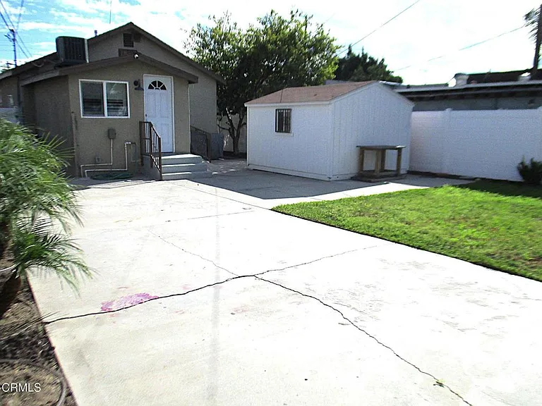 1129 La Puerta St #1129 — Photo 50
