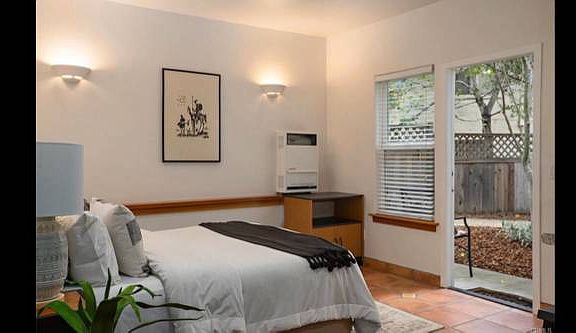 3rd image of 1957 Royal Way APT 1