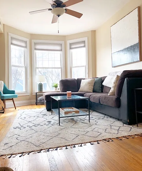 1820 W Henderson St #2 — Photo 4