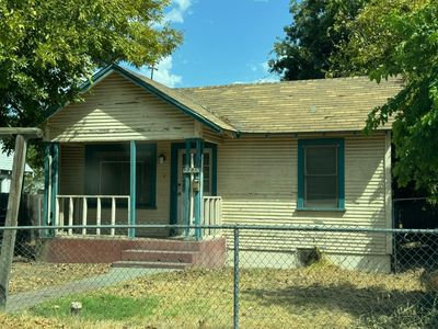 2228 N Glenn Ave, Fresno, CA, 93704