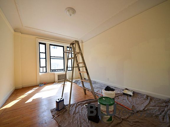 3rd image of 251 W 92nd St APT 2c