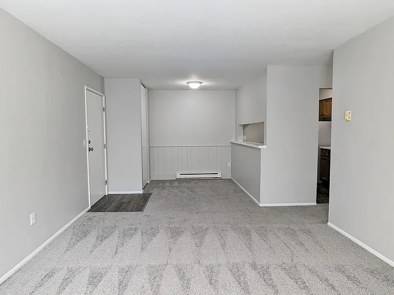 Copper Cove Apartments — Photo 41